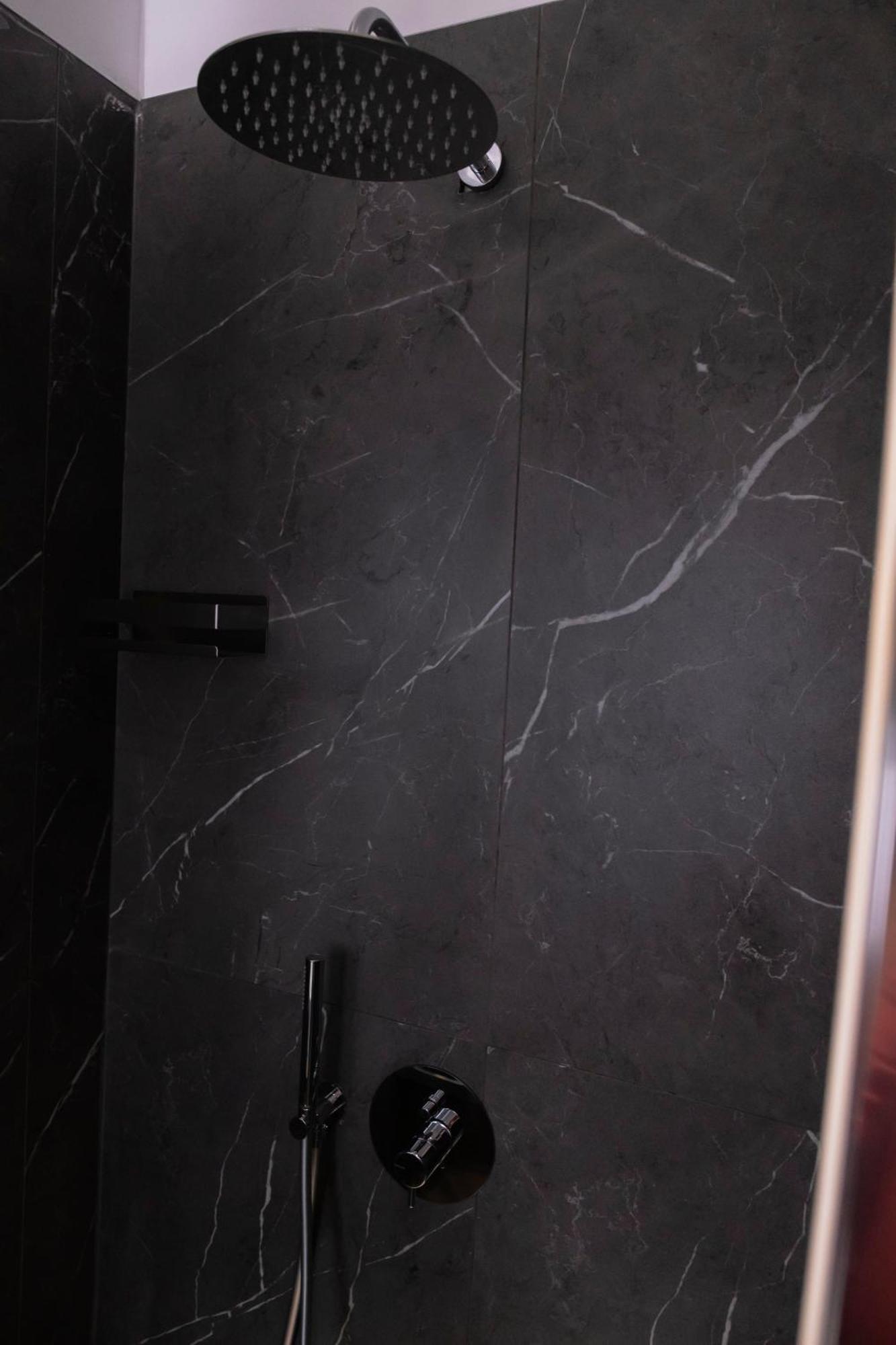 Barneys Design Apartment Taranto Exteriér fotografie