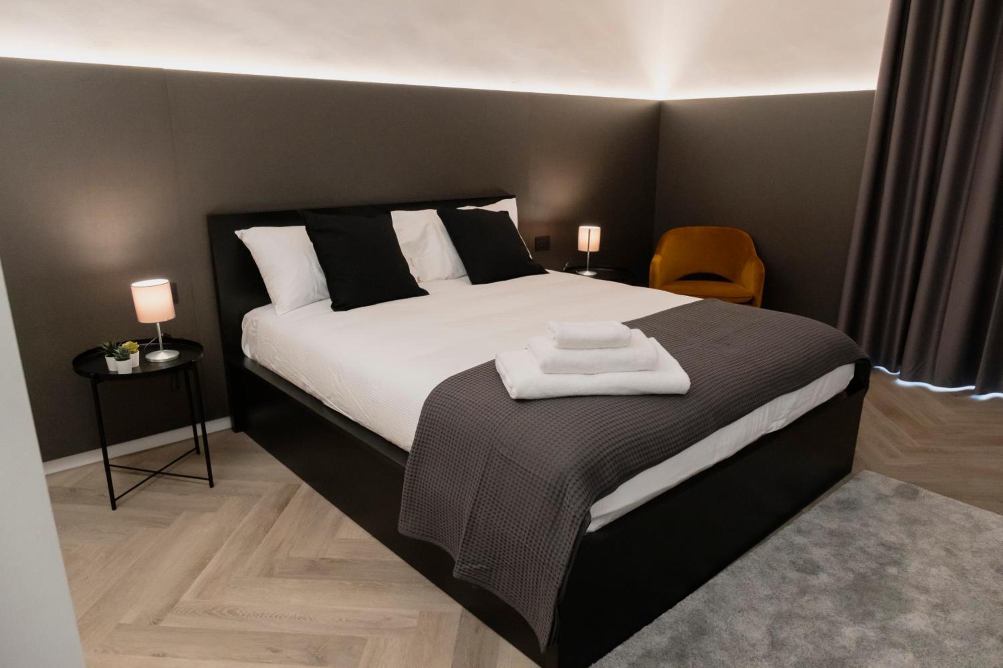Barneys Design Apartment Taranto Exteriér fotografie